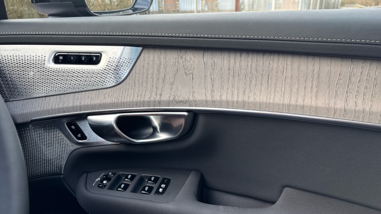 Volvo XC90 2.0 B5P Ultra Dark 5dr AWD Geartronic Petrol Estate